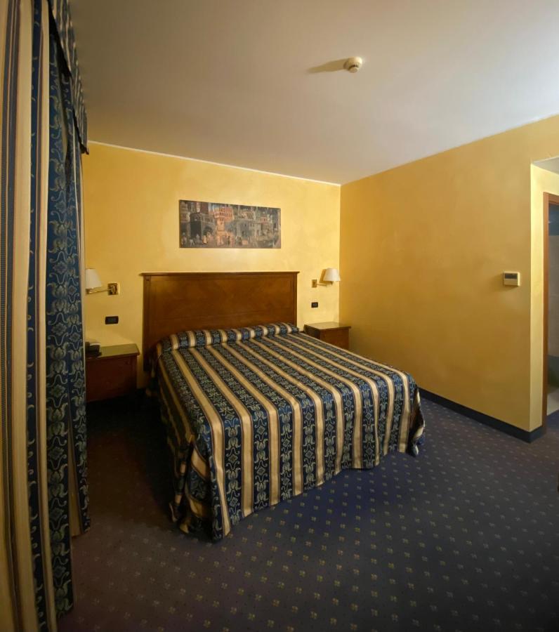 Hotel Riz B.B San Genesio ed Uniti Chambre photo