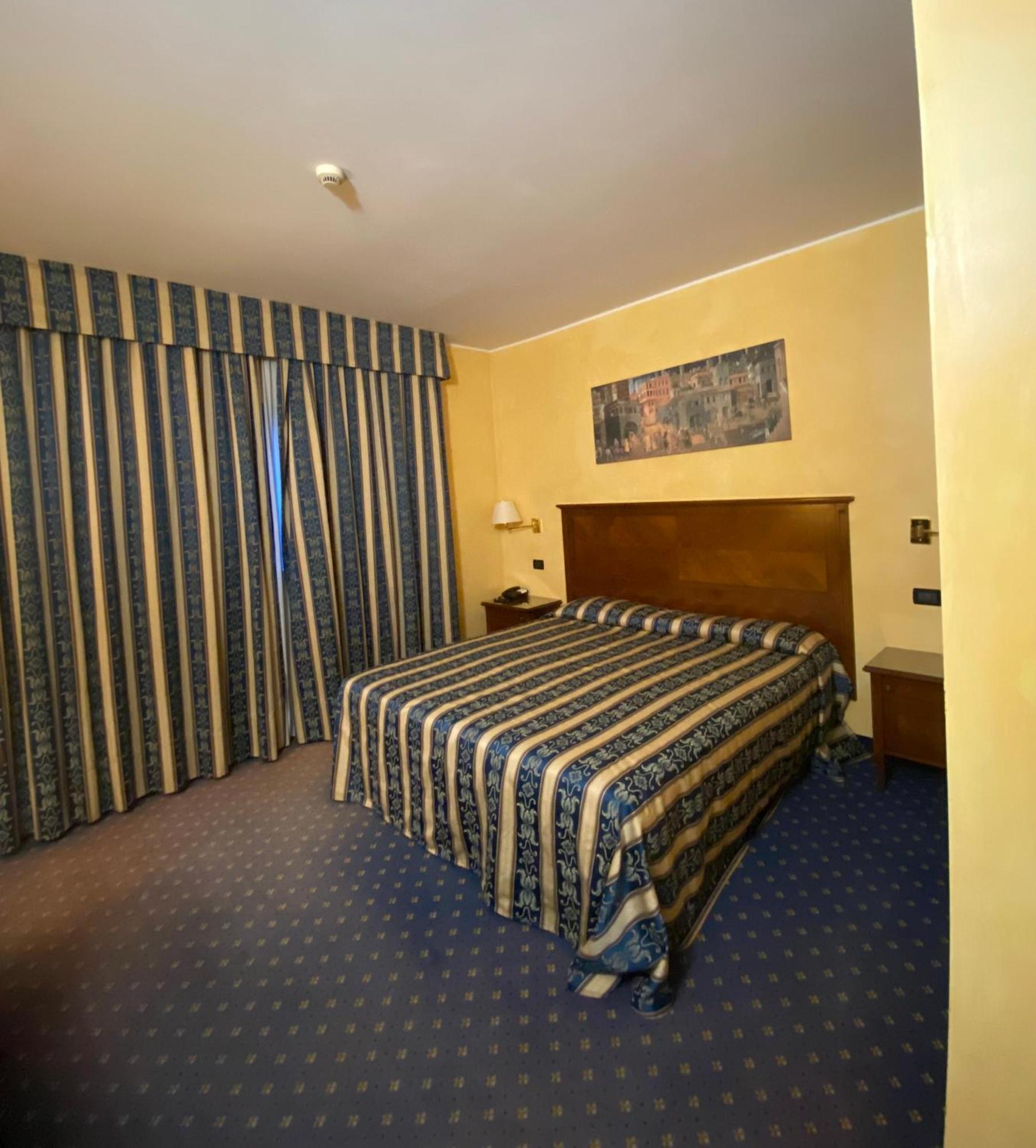 Hotel Riz B.B San Genesio ed Uniti Chambre photo